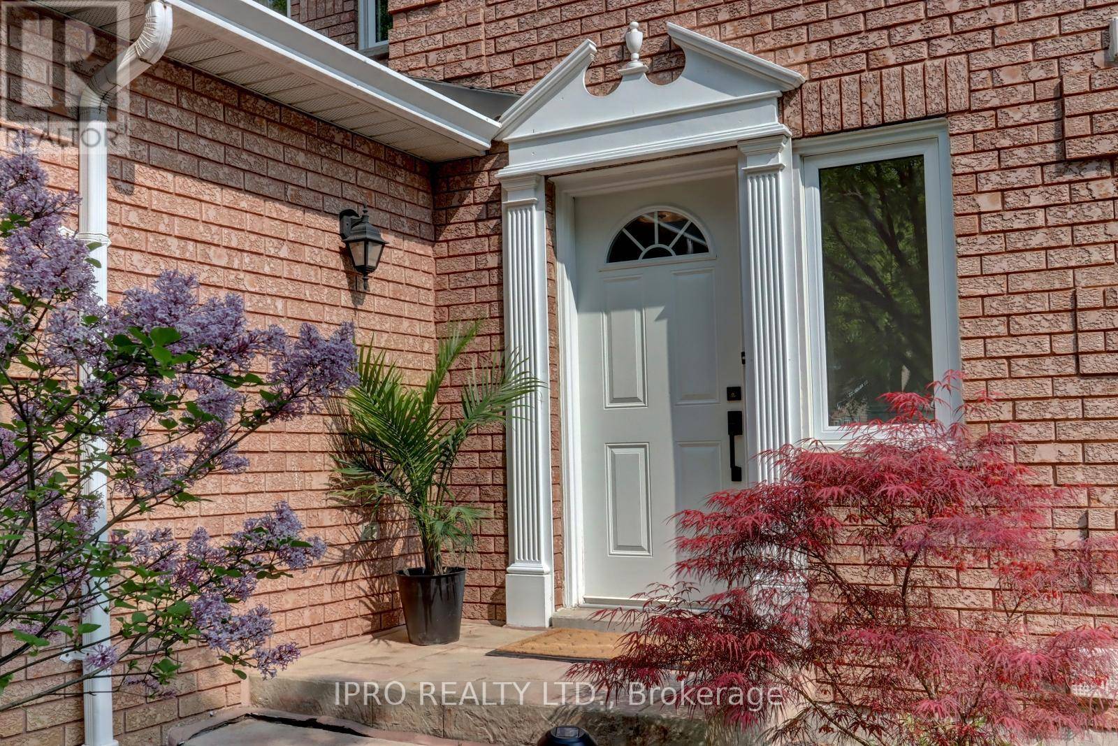 Hamilton (dundas), ON L9H6Y7,7 Davidson BLVD #28