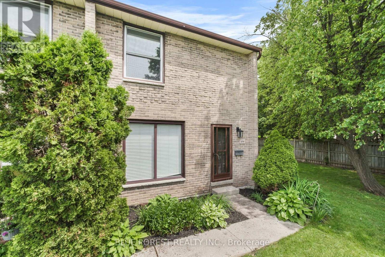 London South (south N), ON N6H4Y8,696 Wonderland RD South #15