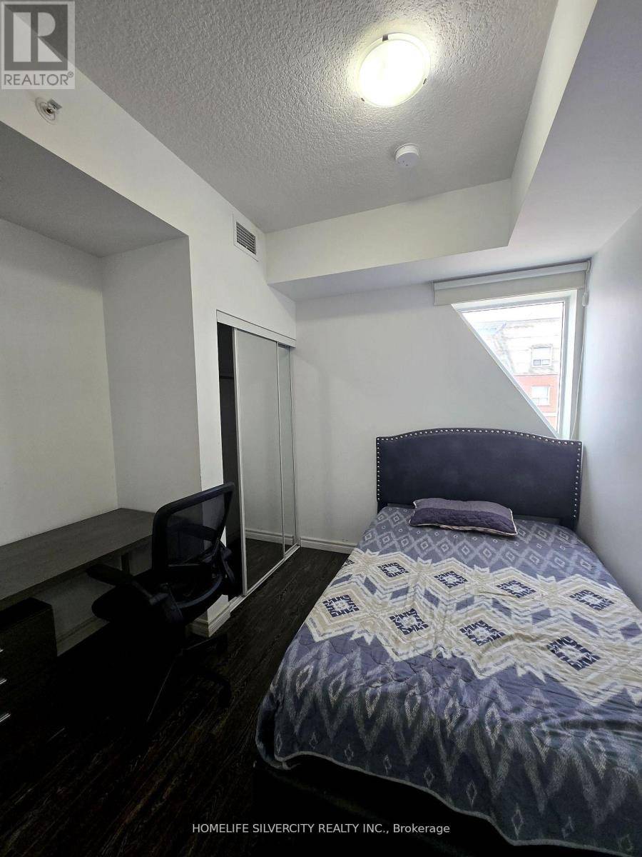 Waterloo, ON N2J2Y2,905-TOWER -1 - 158 KING STREET N