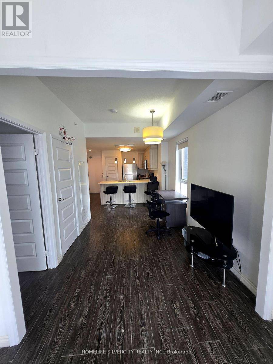 Waterloo, ON N2J2Y2,905-TOWER -1 - 158 KING STREET N