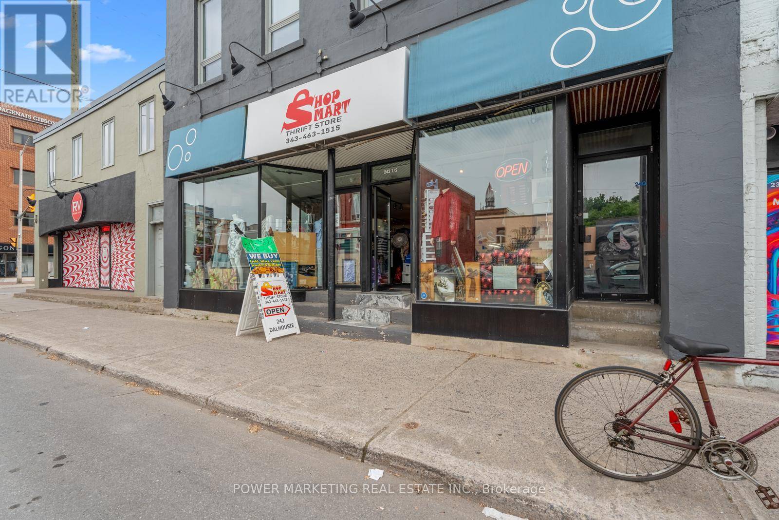 Ottawa, ON K1N7E2,242 DALHOUSIE STREET