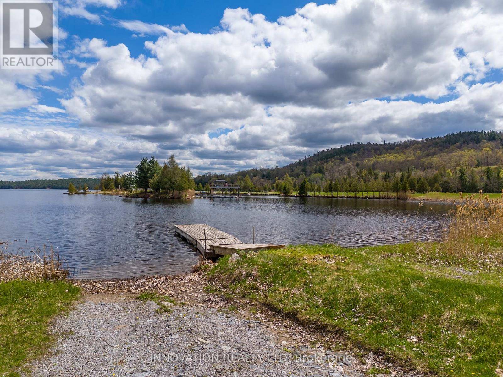 Greater Madawaska, ON K0J1H0,160 VIEWMOUNT DRIVE