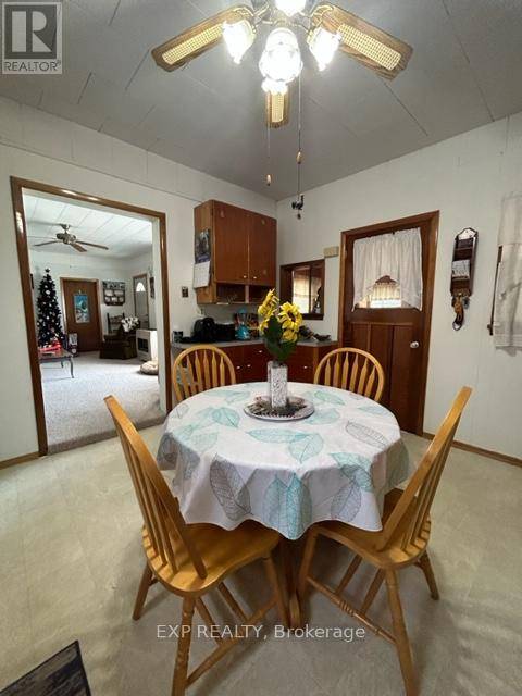 Chatham-kent, ON N7M3B1,16 BERRY STREET