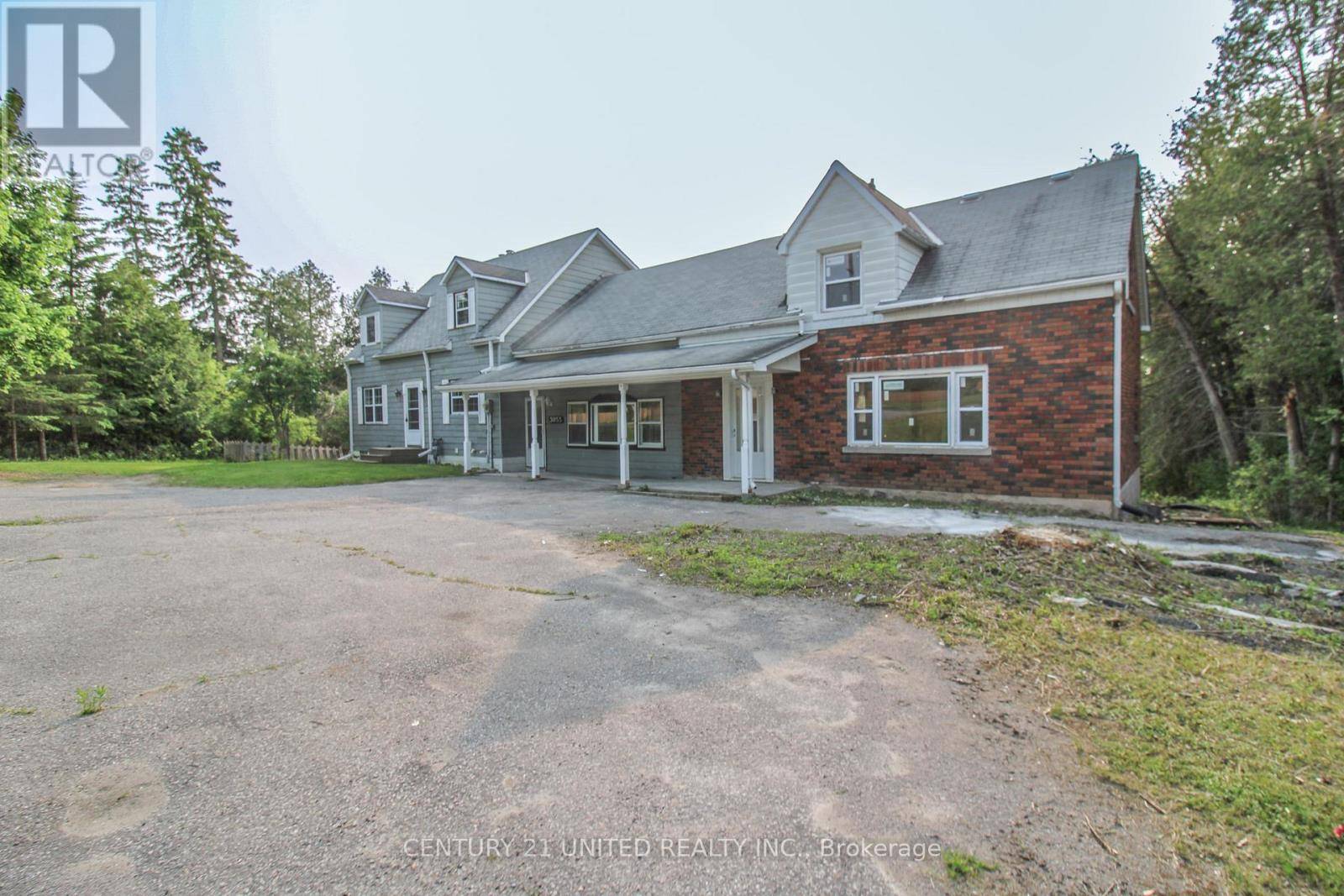 Selwyn, ON K9J6X5,3055 LAKEFIELD ROAD
