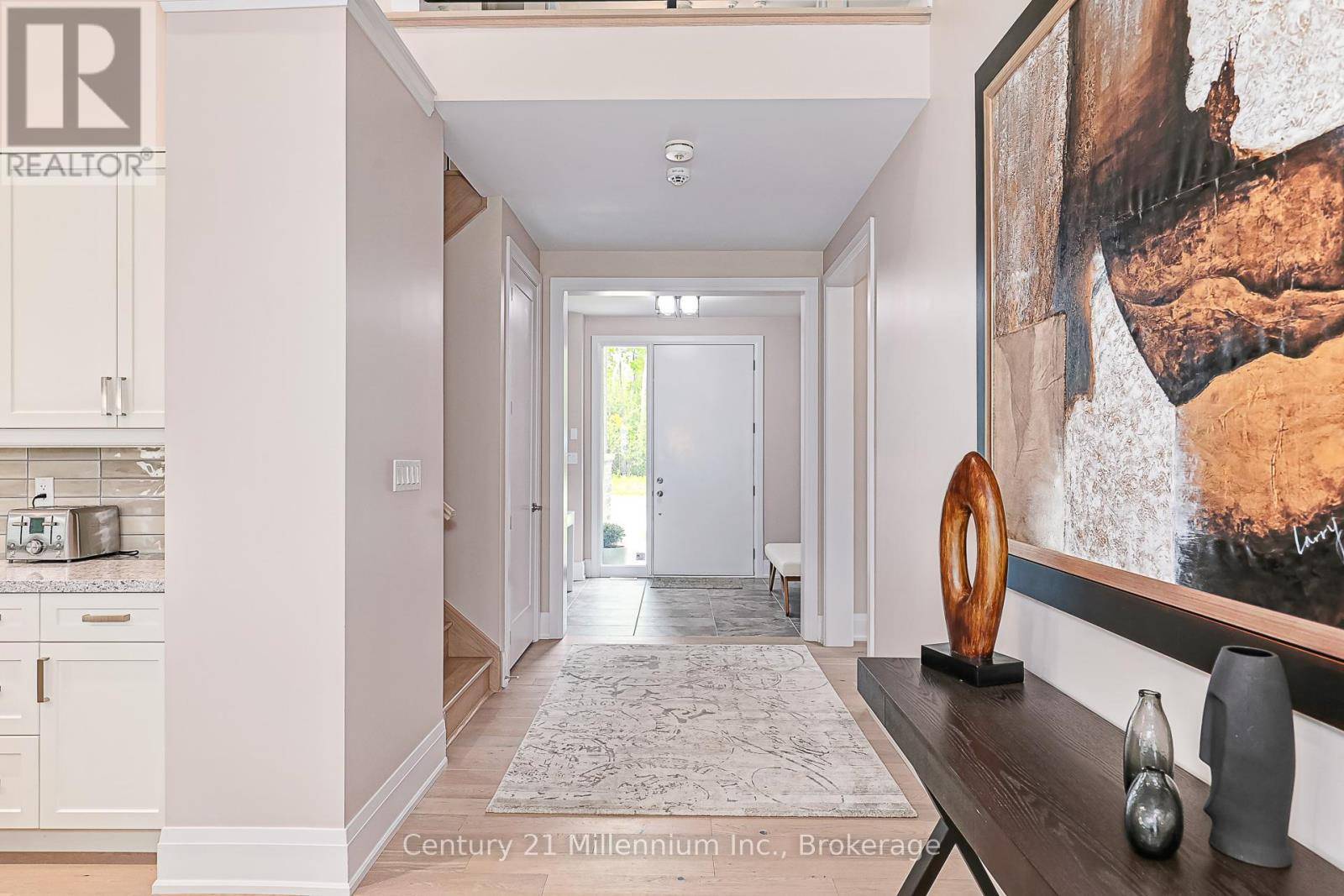 Blue Mountains, ON L9Y0V5,113 TEKIAH ROAD