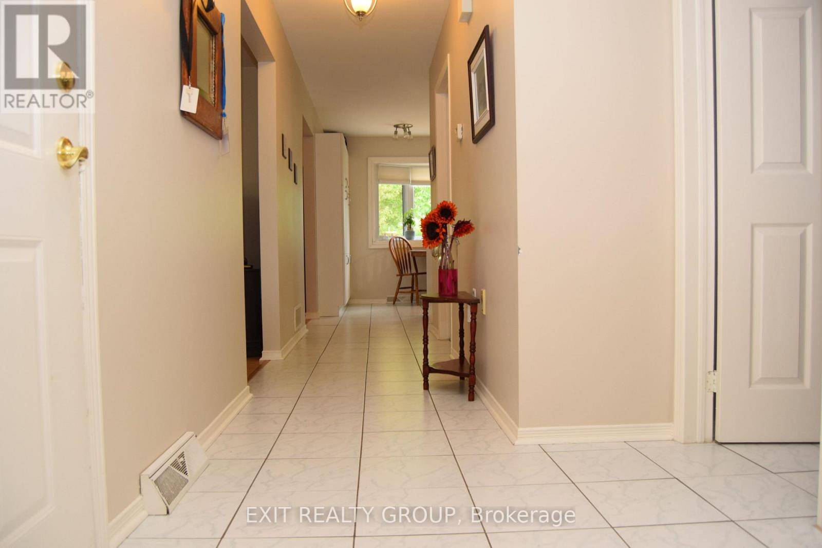 Prince Edward County (wellington Ward), ON K0K3L0,9 EMPIRE BOULEVARD