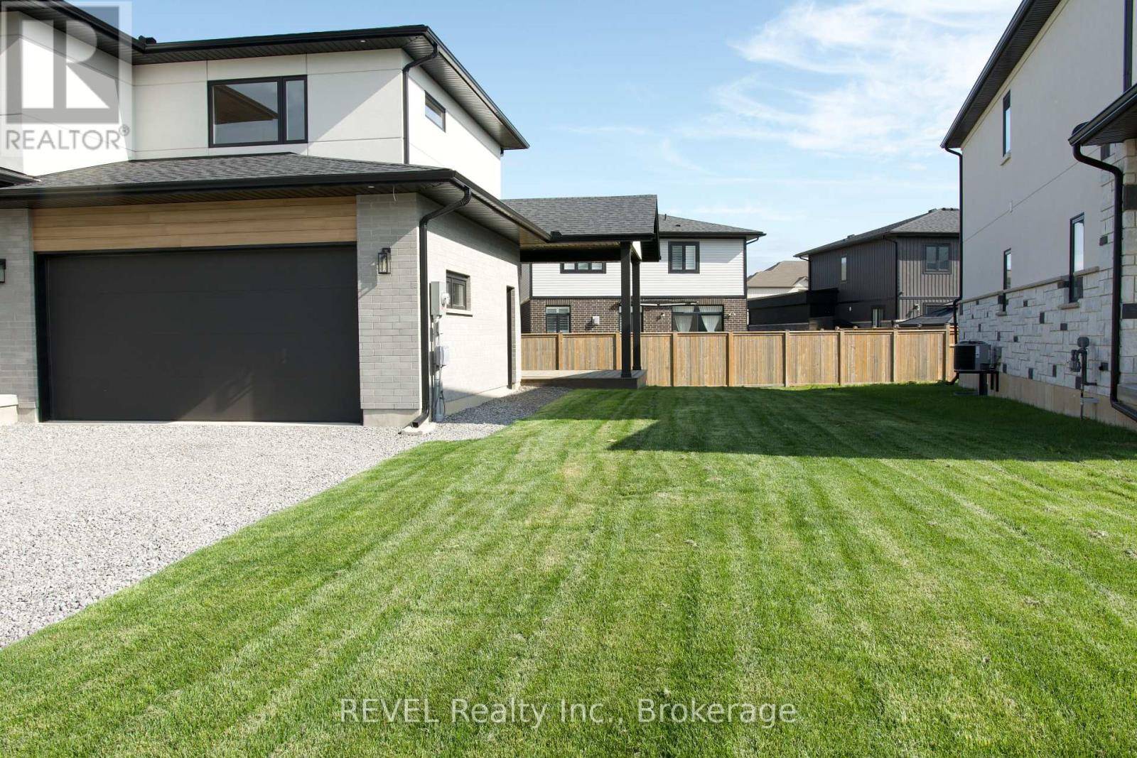 Thorold (rolling Meadows), ON L2V0M7,1 ELVIRA WAY