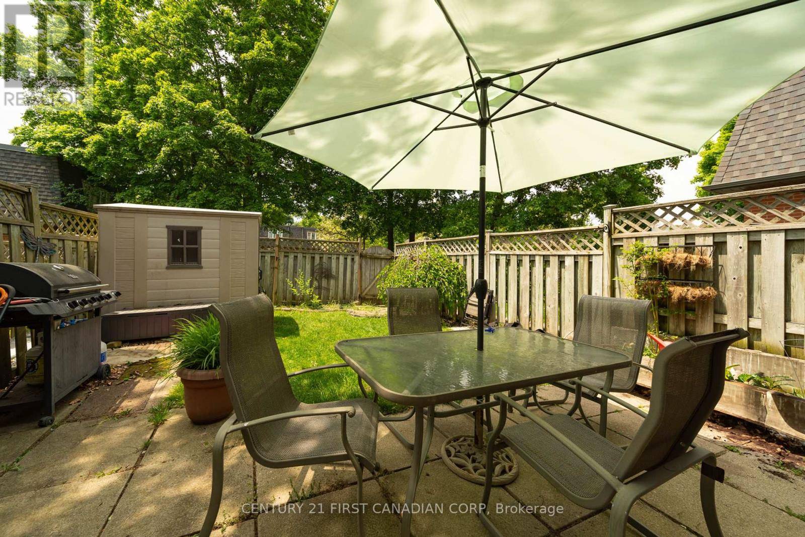London North (north F), ON N6G2C2,1401 WONDERLAND STREET N