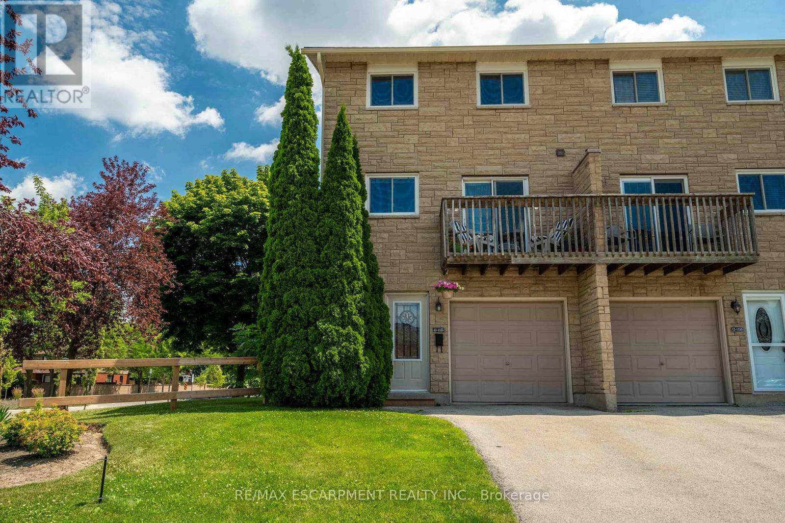 Hamilton (stoney Creek), ON L8J2N1,1155 Paramount DR #13