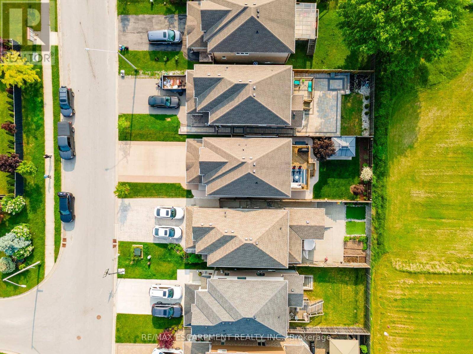 Niagara Falls (forestview), ON L2H0J1,8673 JENNIFER CRESCENT