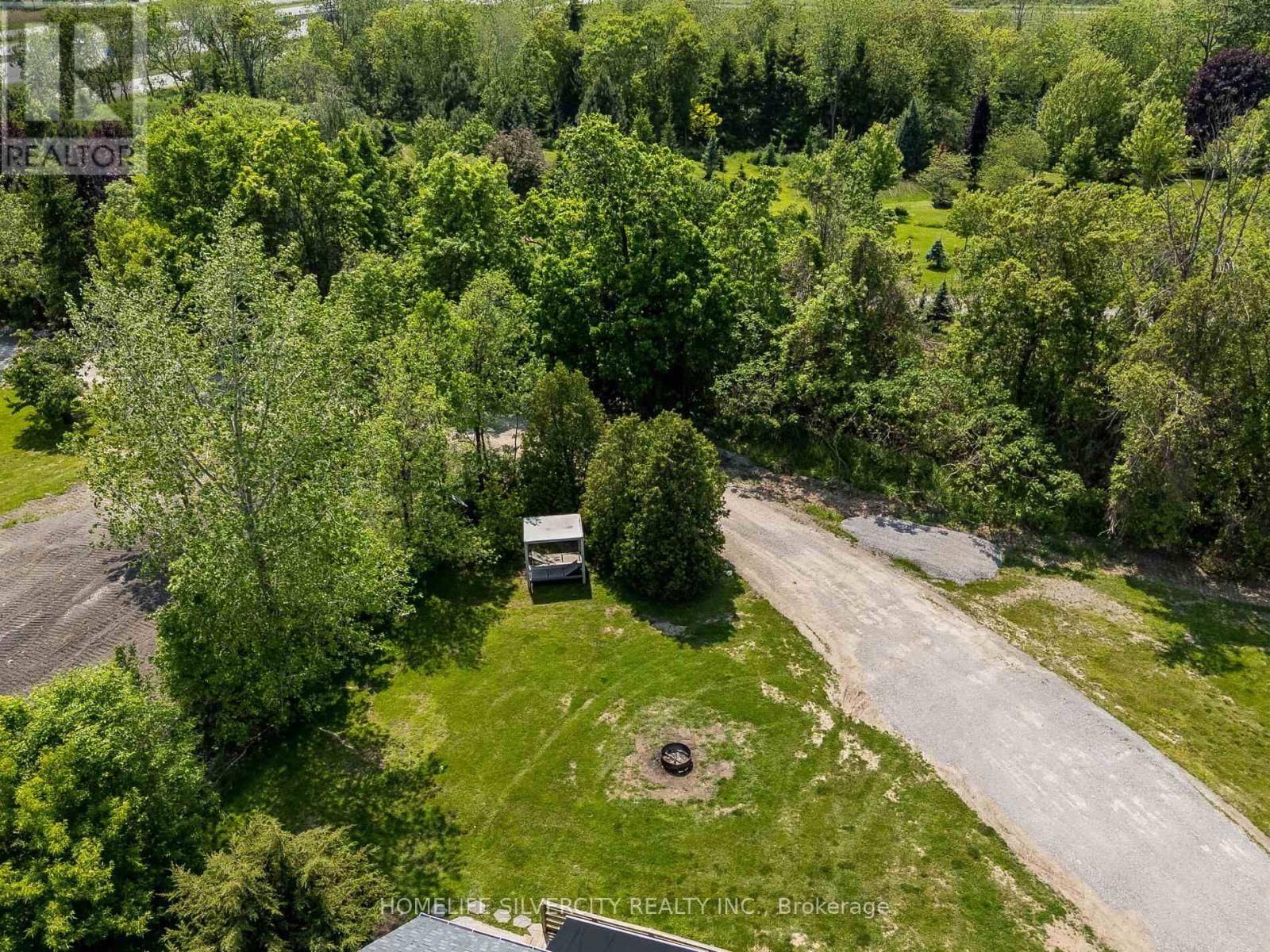 Lincoln (lincoln Lake), ON L3J1J7,4613 N SERVICE ROAD