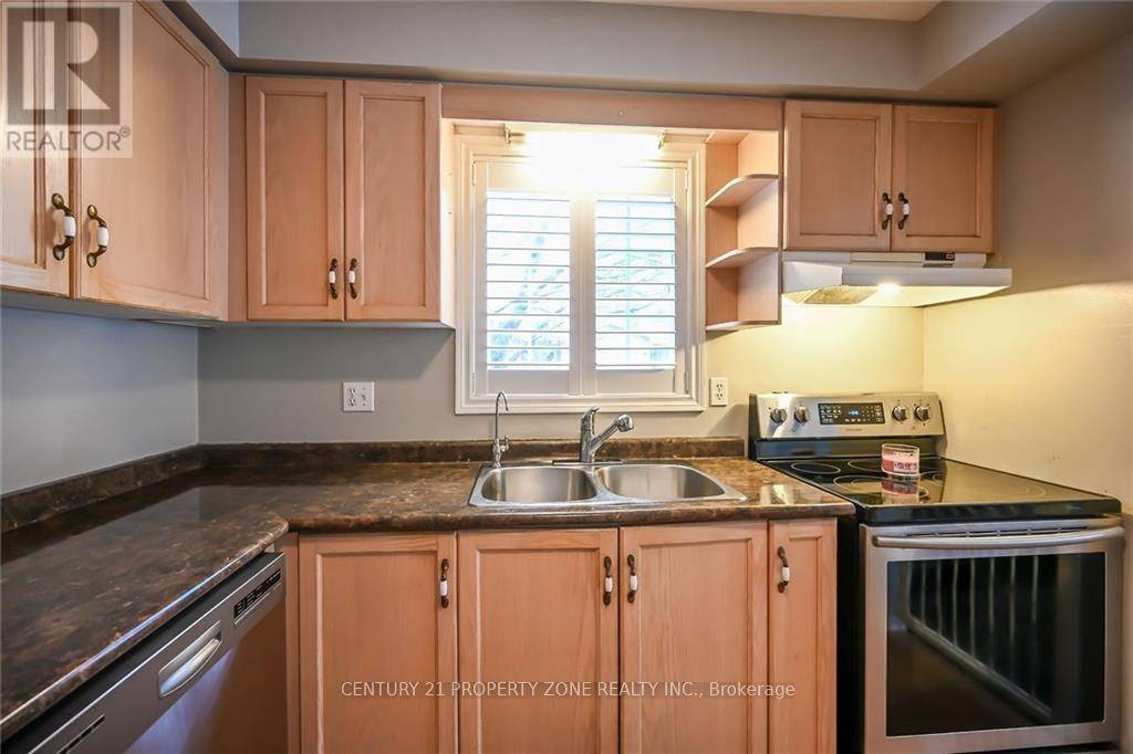 Hamilton (stoney Creek), ON L8E5V6,40 FRANCES AVENUE