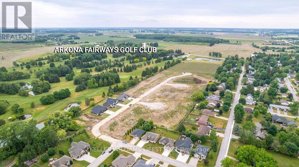 Lambton Shores (arkona), ON N0M1B0,52 EAST GLEN DRIVE