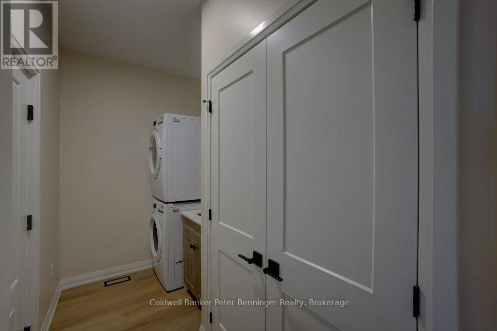 Arran-elderslie, ON N0G2N0,305 Arnaud ST #2