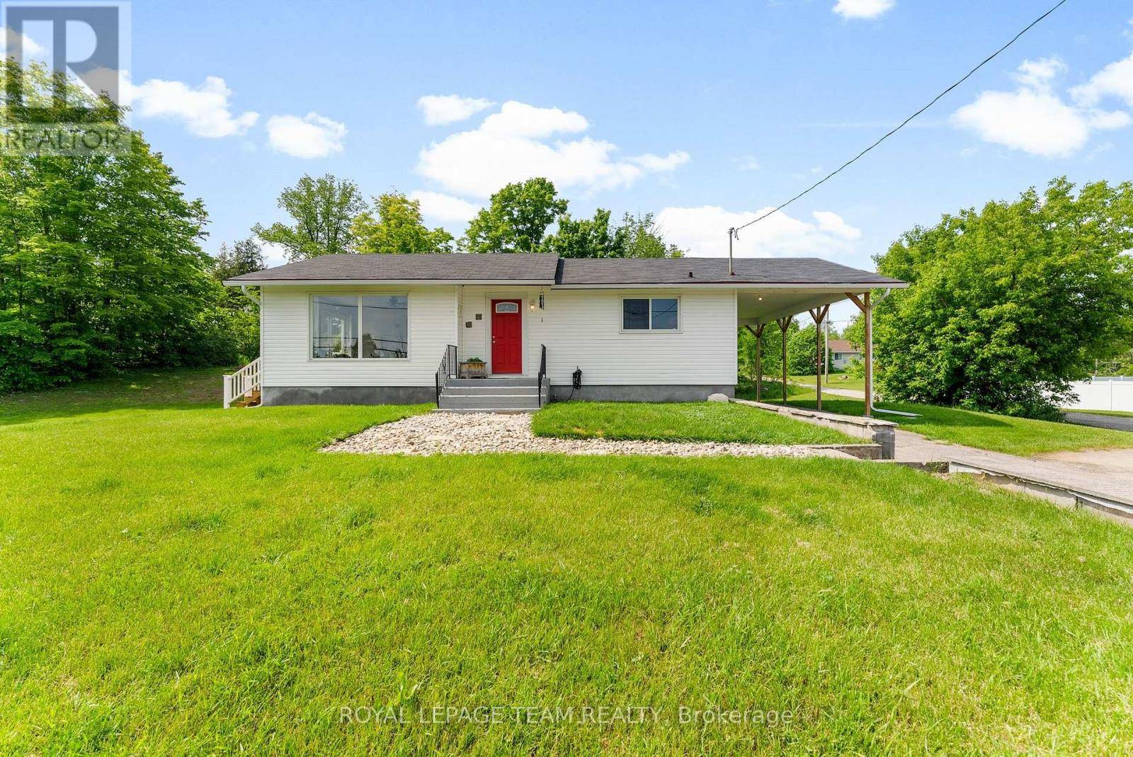 Greater Madawaska, ON K0J1H0,4872 CALABOGIE ROAD