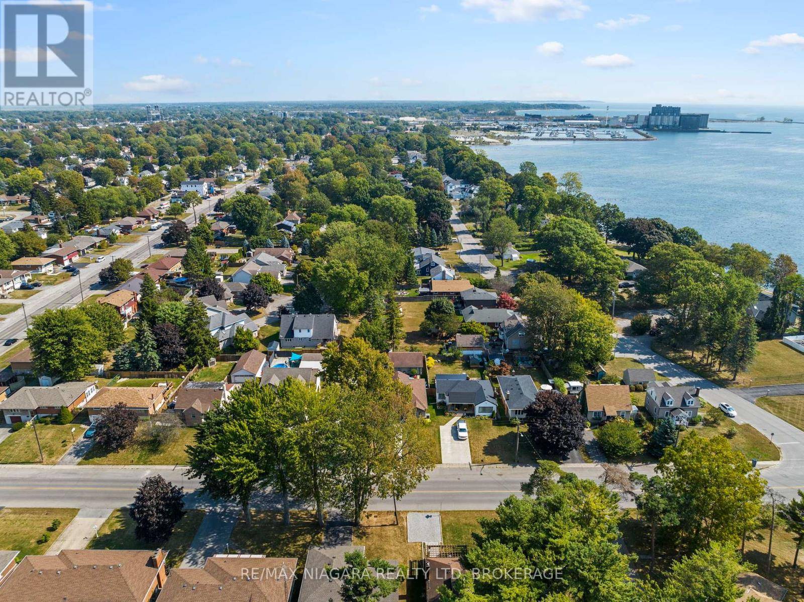 Port Colborne (sugarloaf), ON L3K5P8,47 ROSEMOUNT AVENUE