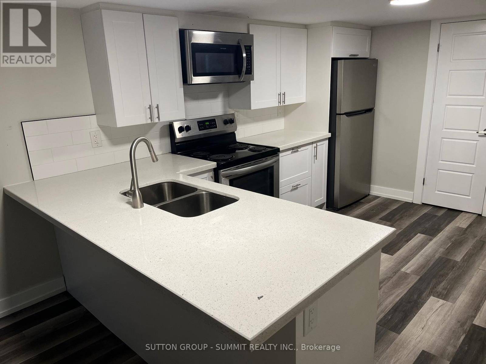 St. Catharines (facer), ON L2M5T3,56 Marlborough AVE #Basement