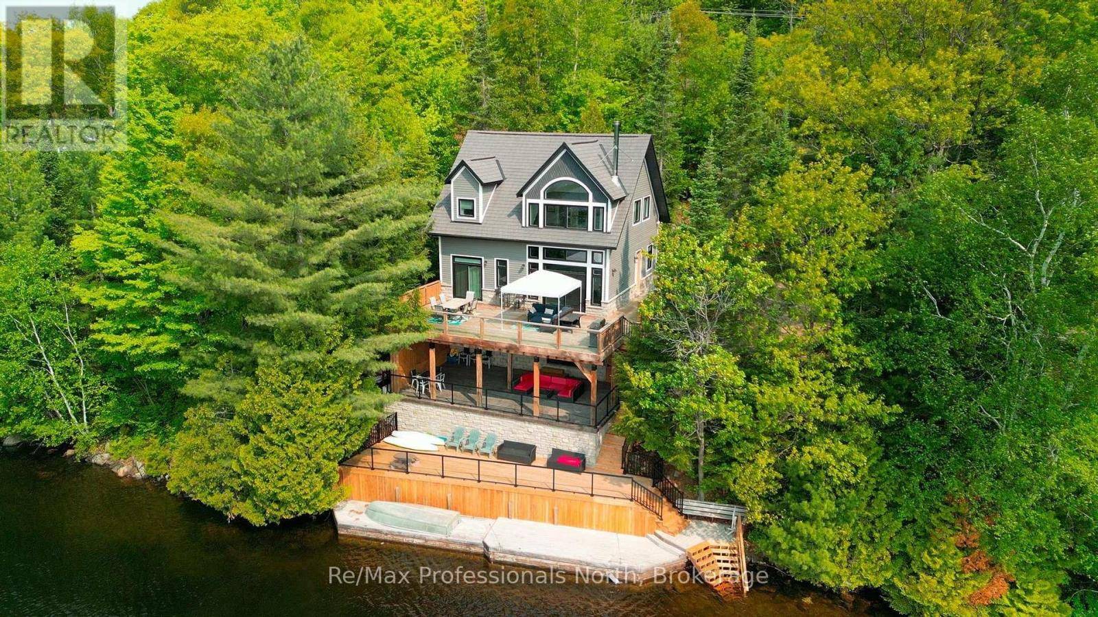 Algonquin Highlands (sherborne), ON P0E1E0,1024 ALBERT LANE W