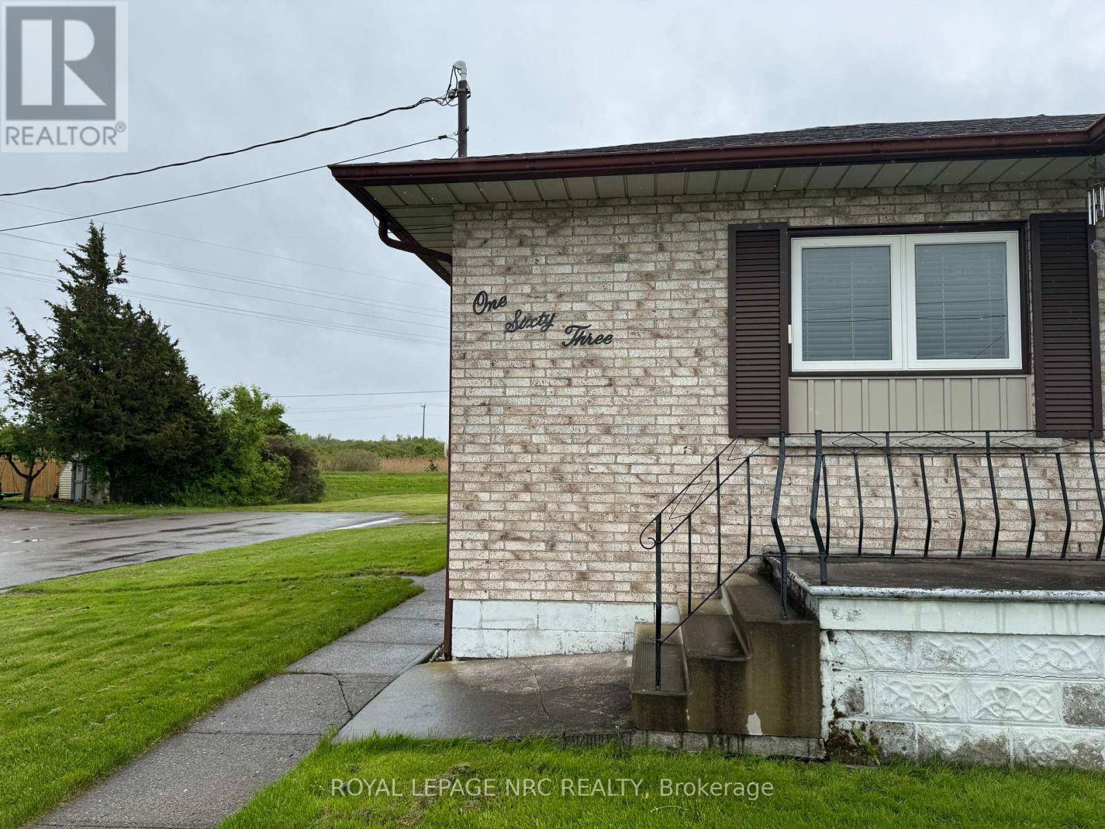Port Colborne (killaly East), ON L3K1H2,163 JOHNSTON STREET