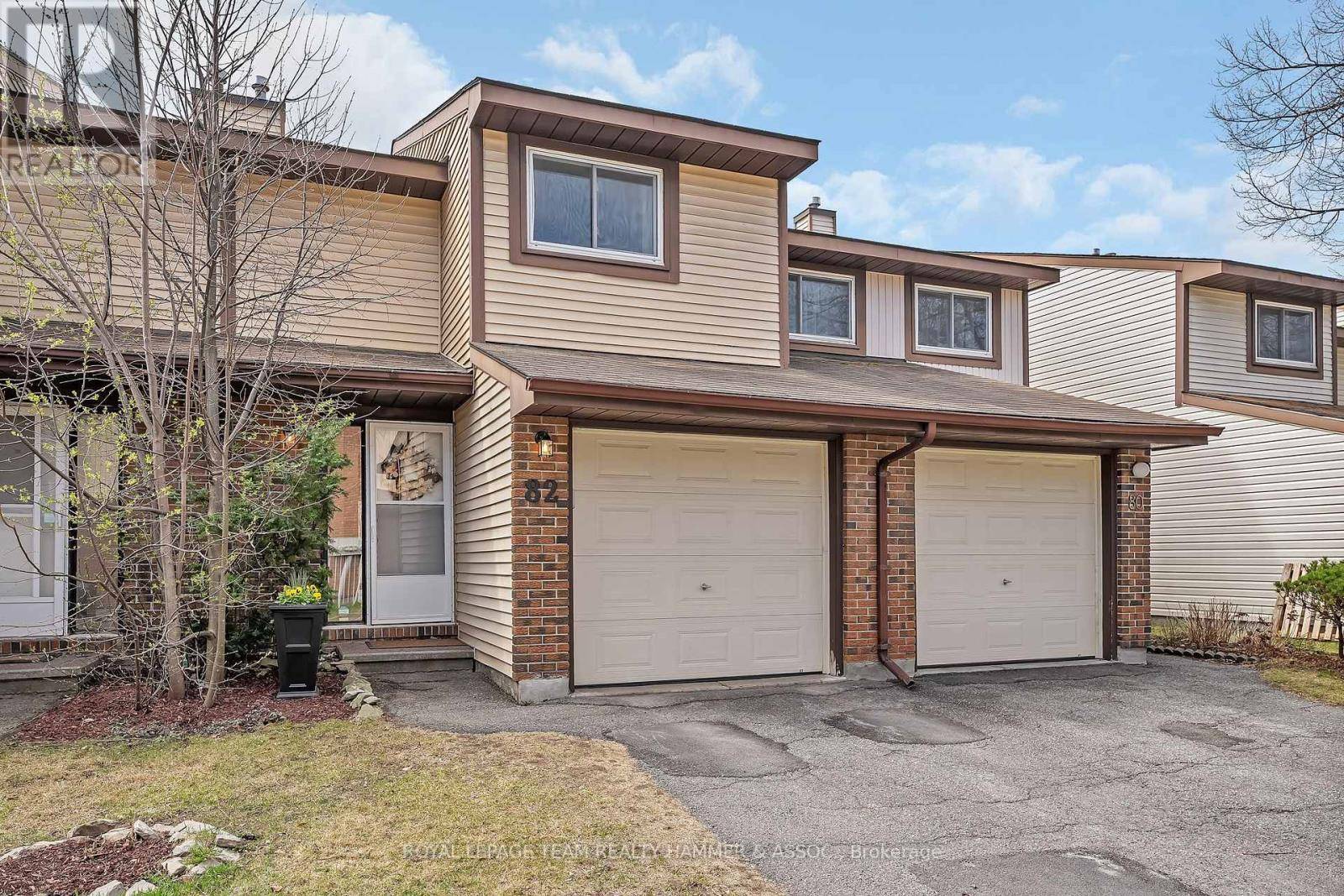 Ottawa, ON K2L2Y4,82 BANEBERRY CRESCENT