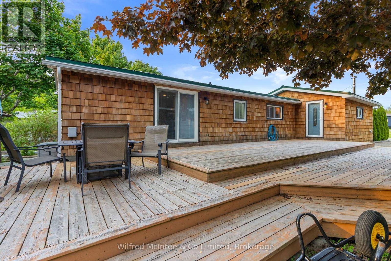 Kincardine, ON N0G2T0,48 MAPLEWOOD BOULEVARD
