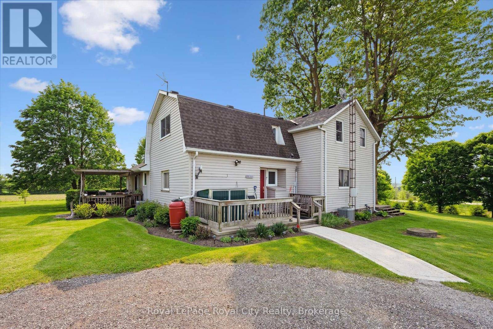 Centre Wellington, ON N0B1B0,7197 WELLINGTON 21 ROAD