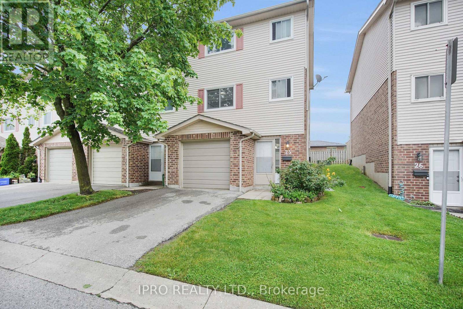 London South (south T), ON N5Z4X2,450 POND MILLS RD #25