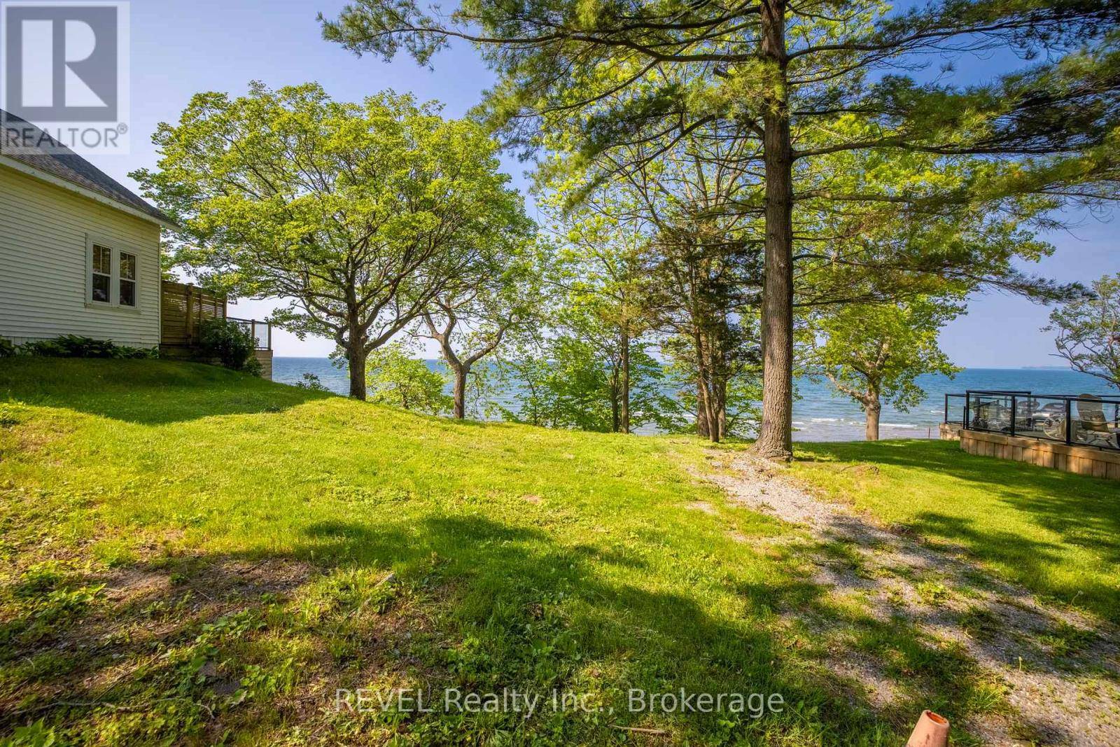 Wainfleet (lakeshore), ON L0S1V0,12113 AUGUSTINE ROAD