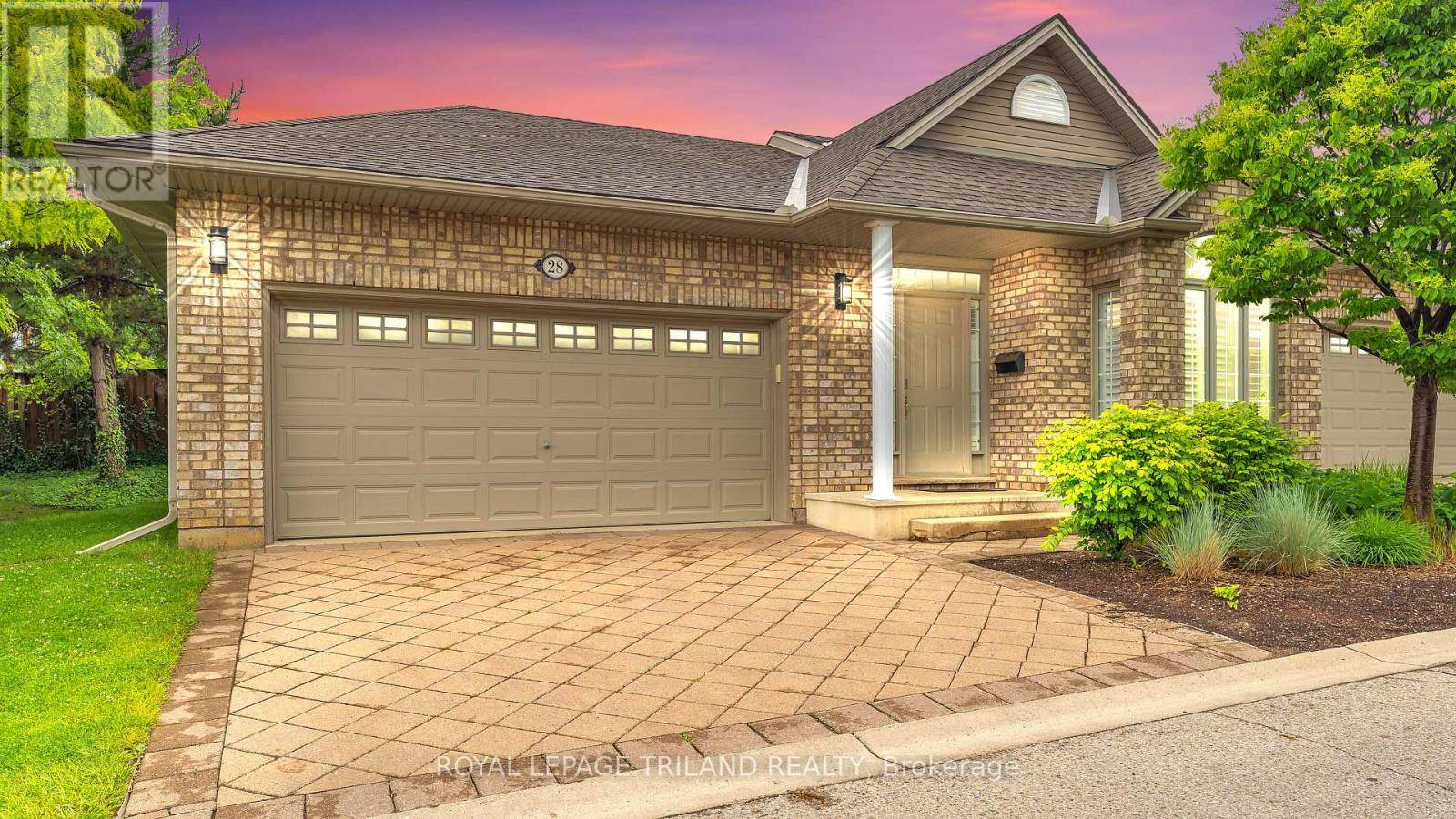 London North (north G), ON N6G5H7,1574 RICHMOND ST #28