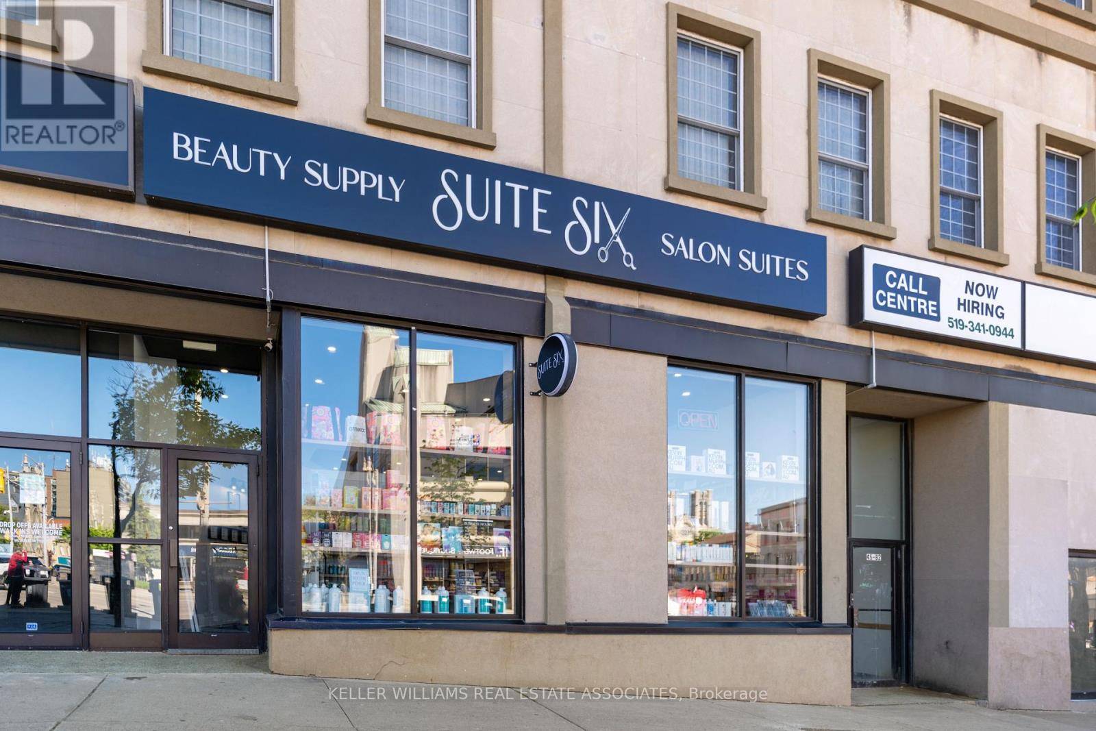 Guelph (downtown), ON N1H4E4,45 Wyndham ST North #9
