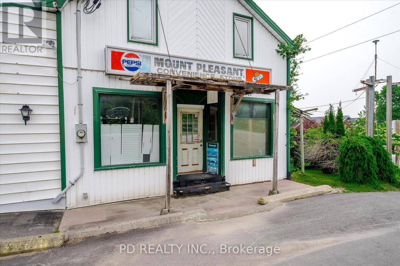 Cavan Monaghan (cavan Twp), ON L0A1C0,2449 QUEEN MARY STREET