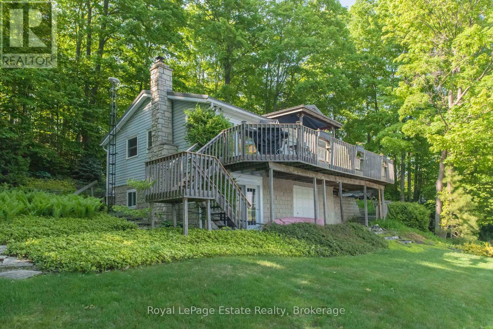 South Bruce Peninsula, ON N0H1A0,124 MAPLE DRIVE