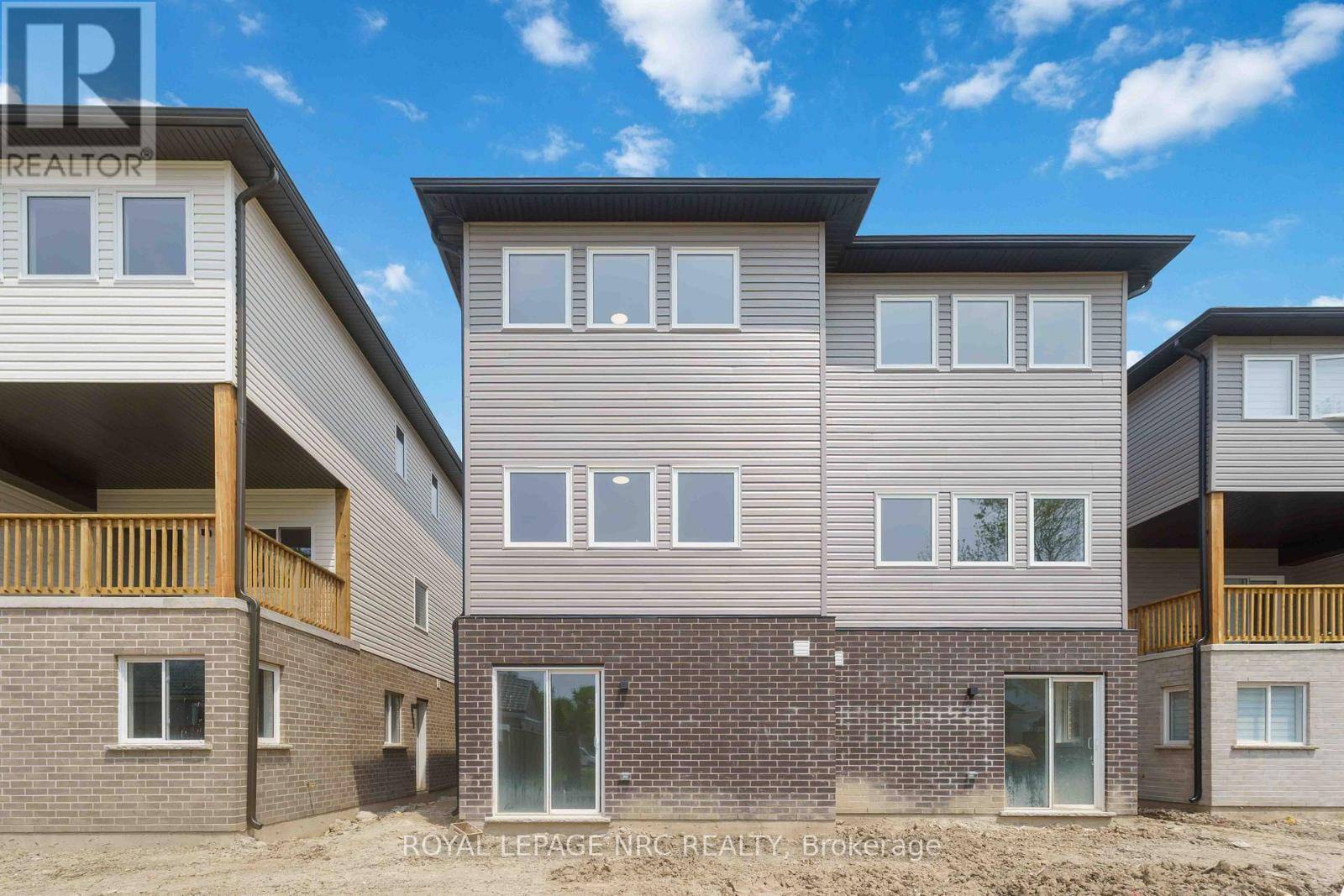 Welland (dain City), ON L3B3A6,71 SUPERIOR STREET