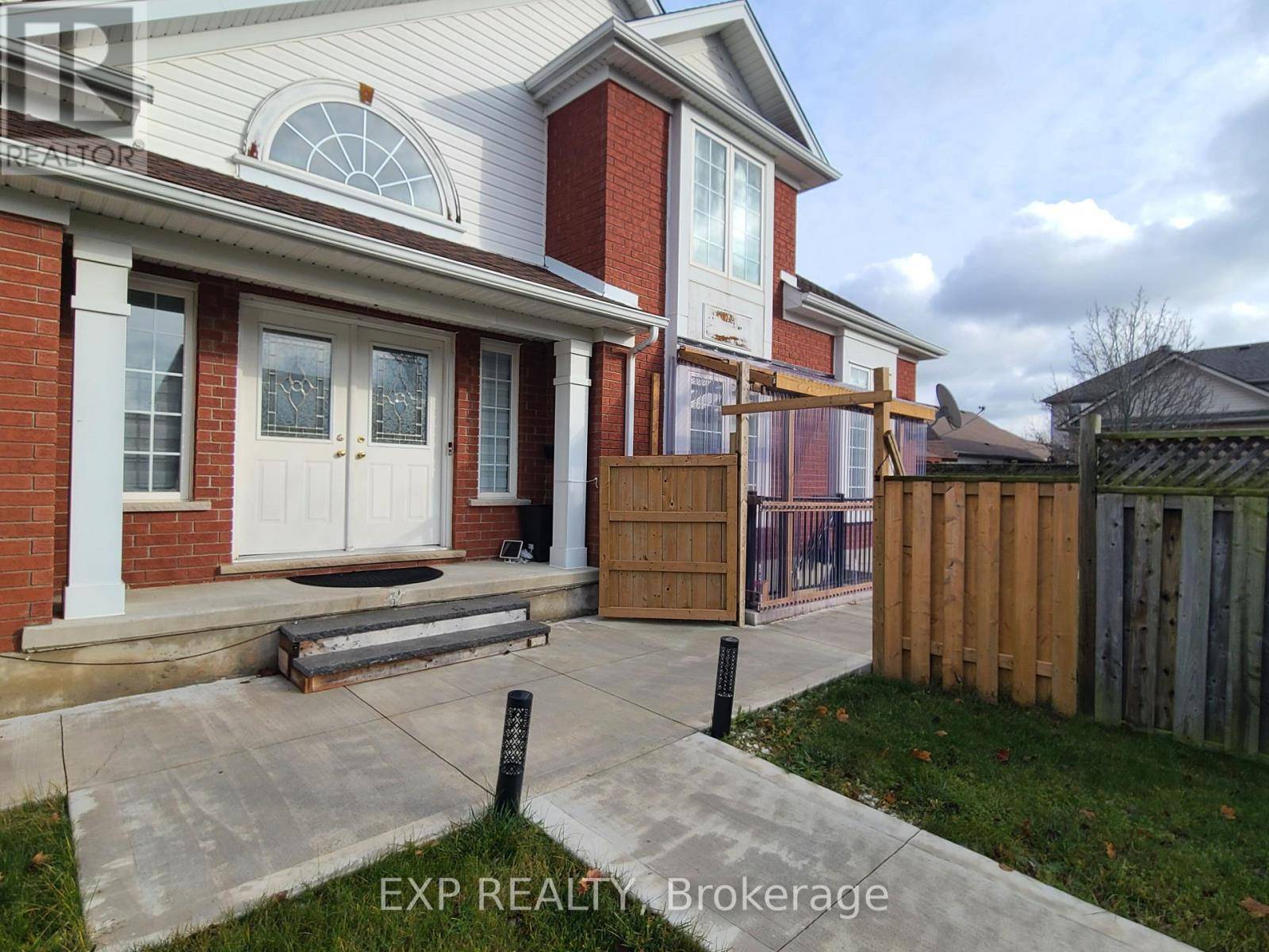 Guelph (kortright Hills), ON N1C1G9,12 Peer DR #Basmnt