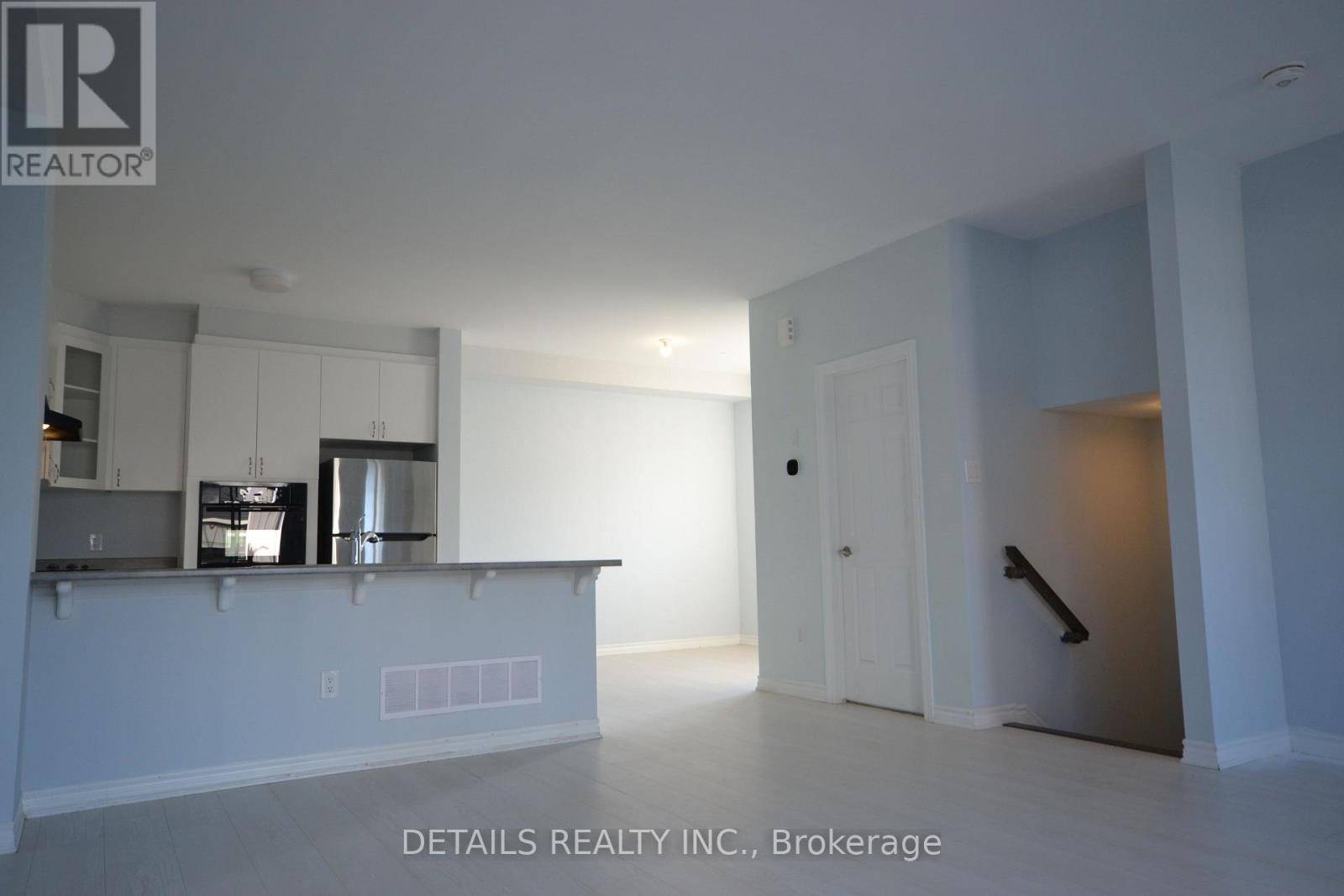 Ottawa, ON K2J7C8,300 ILMENITE PRIVATE