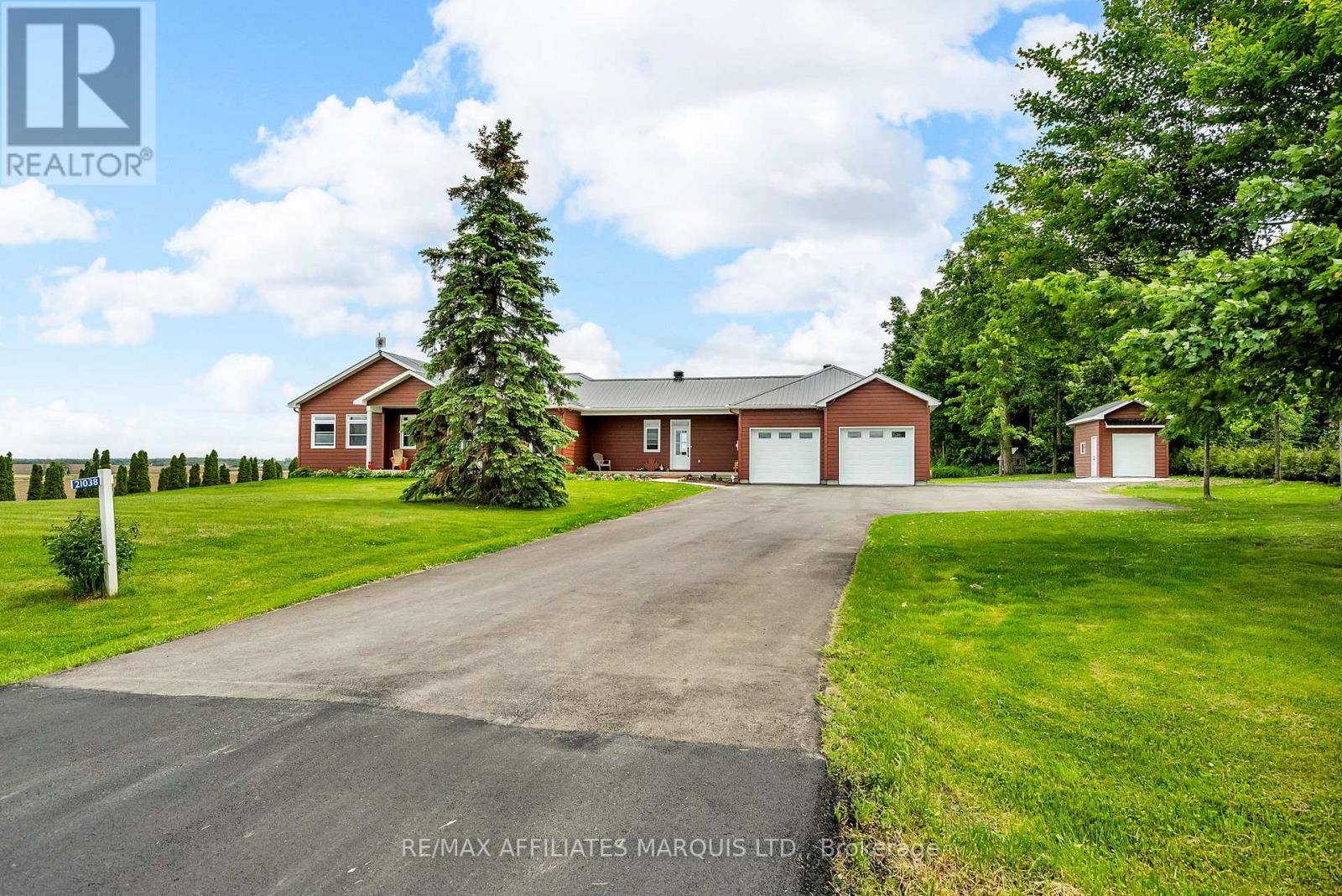 North Glengarry, ON K0C1A0,21038 MCCORMICK ROAD