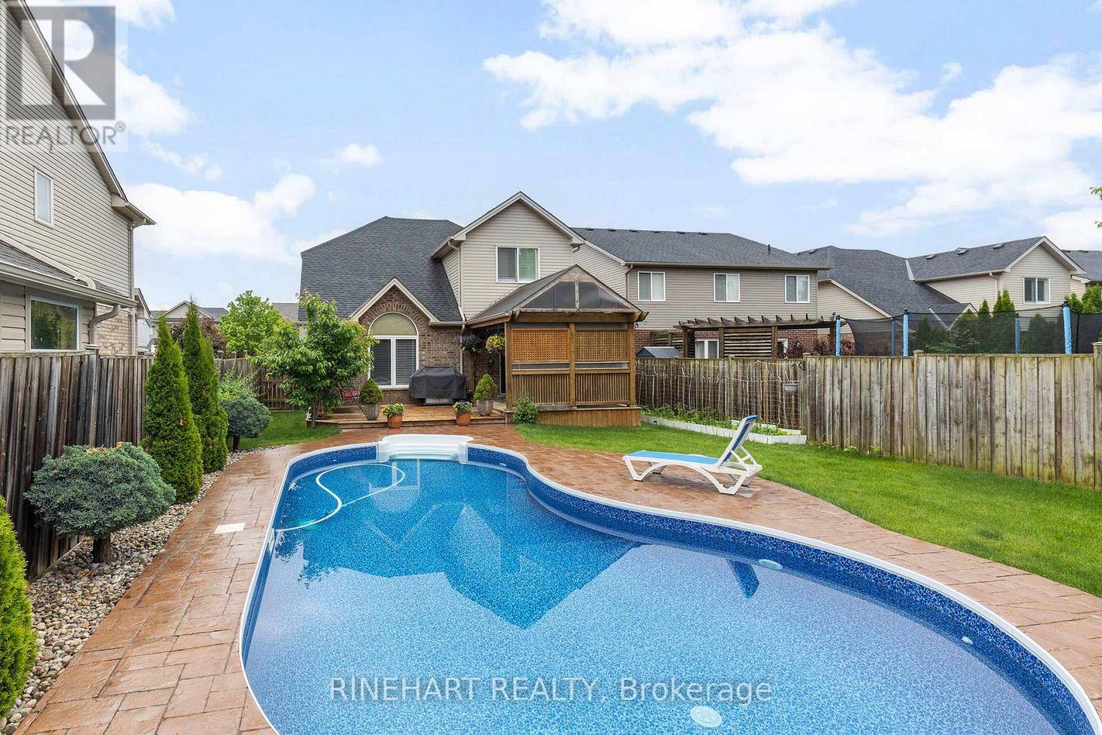 London North (north C), ON N5X4P3,1152 FOGERTY STREET