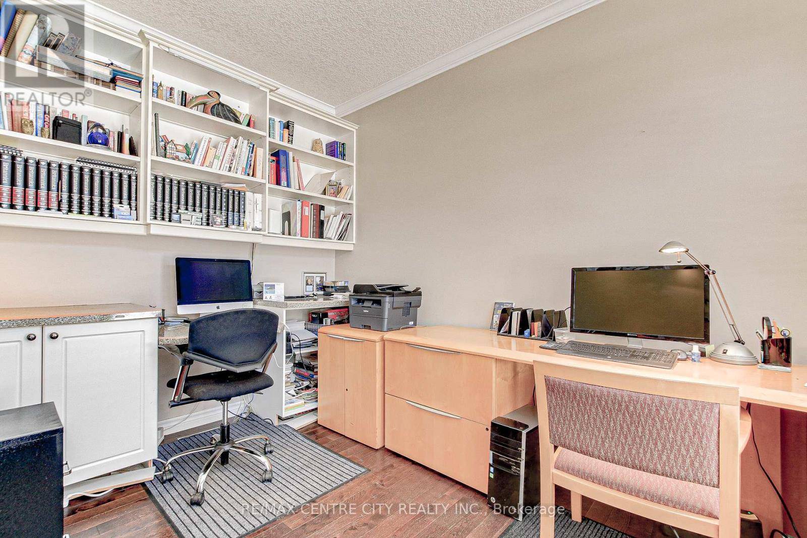 London North (north G), ON N5X3W2,50 EXMOOR PLACE S