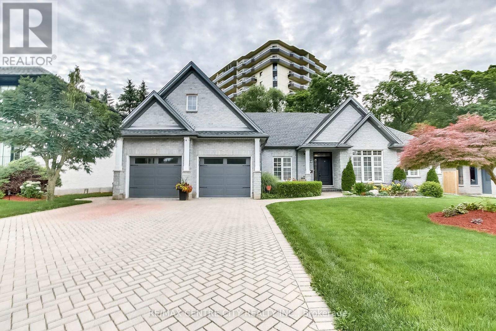 London North (north G), ON N5X3W2,50 EXMOOR PLACE S