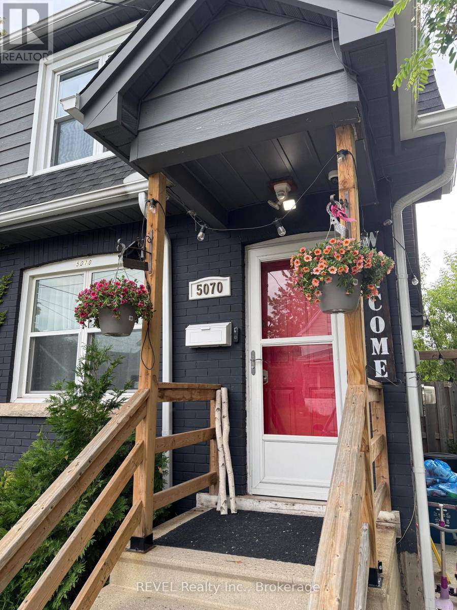 Niagara Falls (cherrywood), ON L2E4M1,5070 THIRD AVENUE W