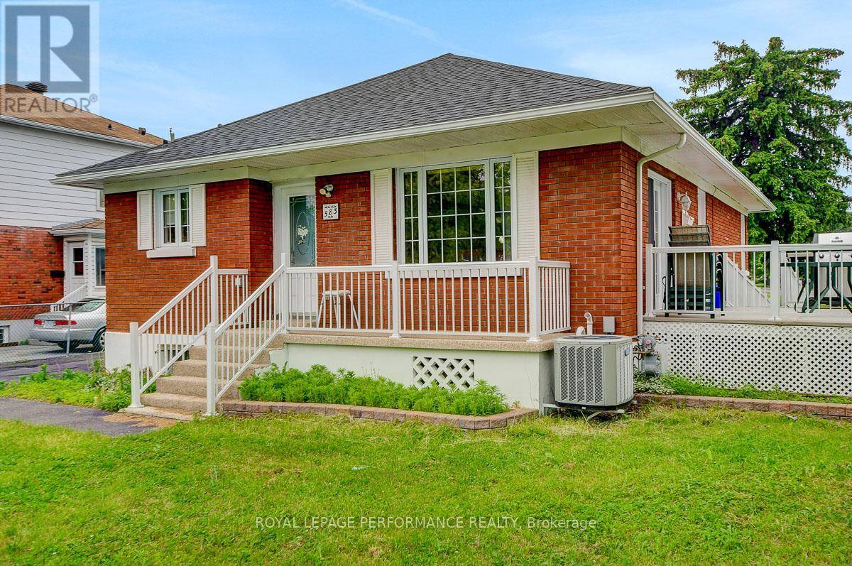 Ottawa, ON K1K1L5,583 DONALD STREET