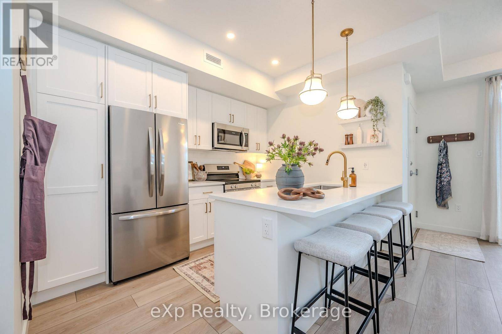 Guelph (riverside Park), ON N1H1G8,824 Woolwich ST #104