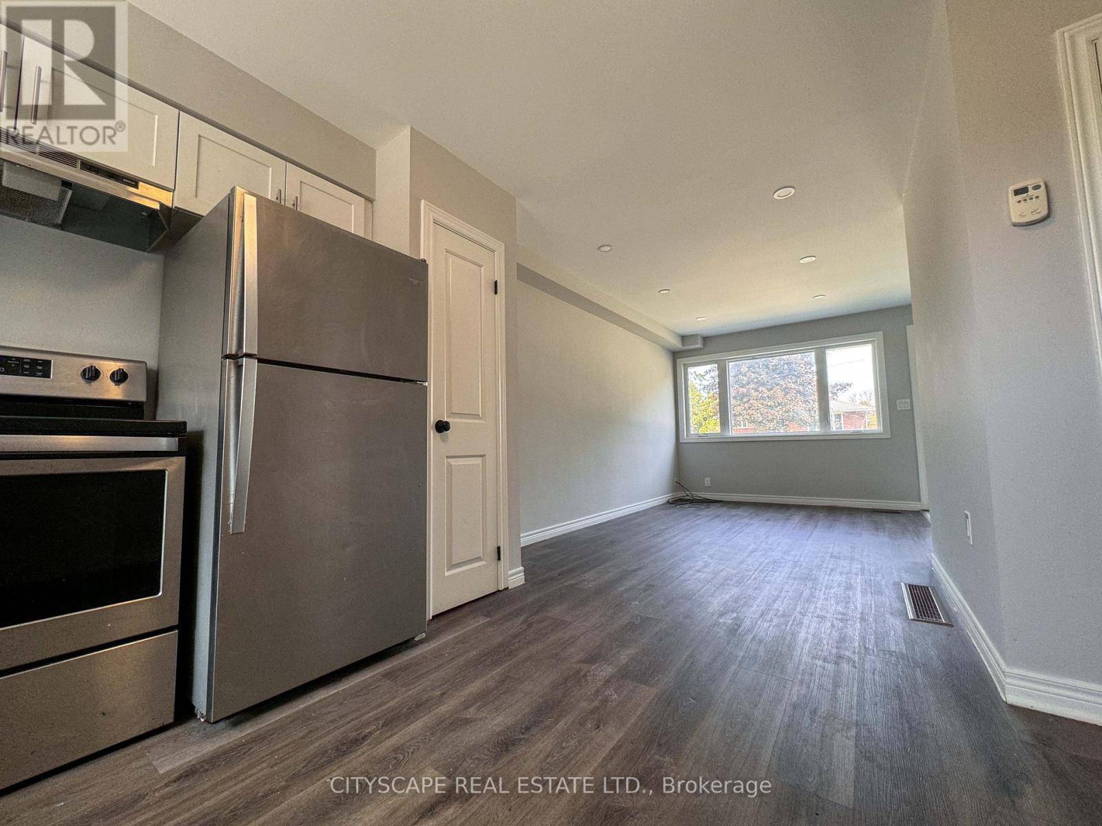 Woodstock (woodstock - South), ON N4S2J3,840 ALICE STREET