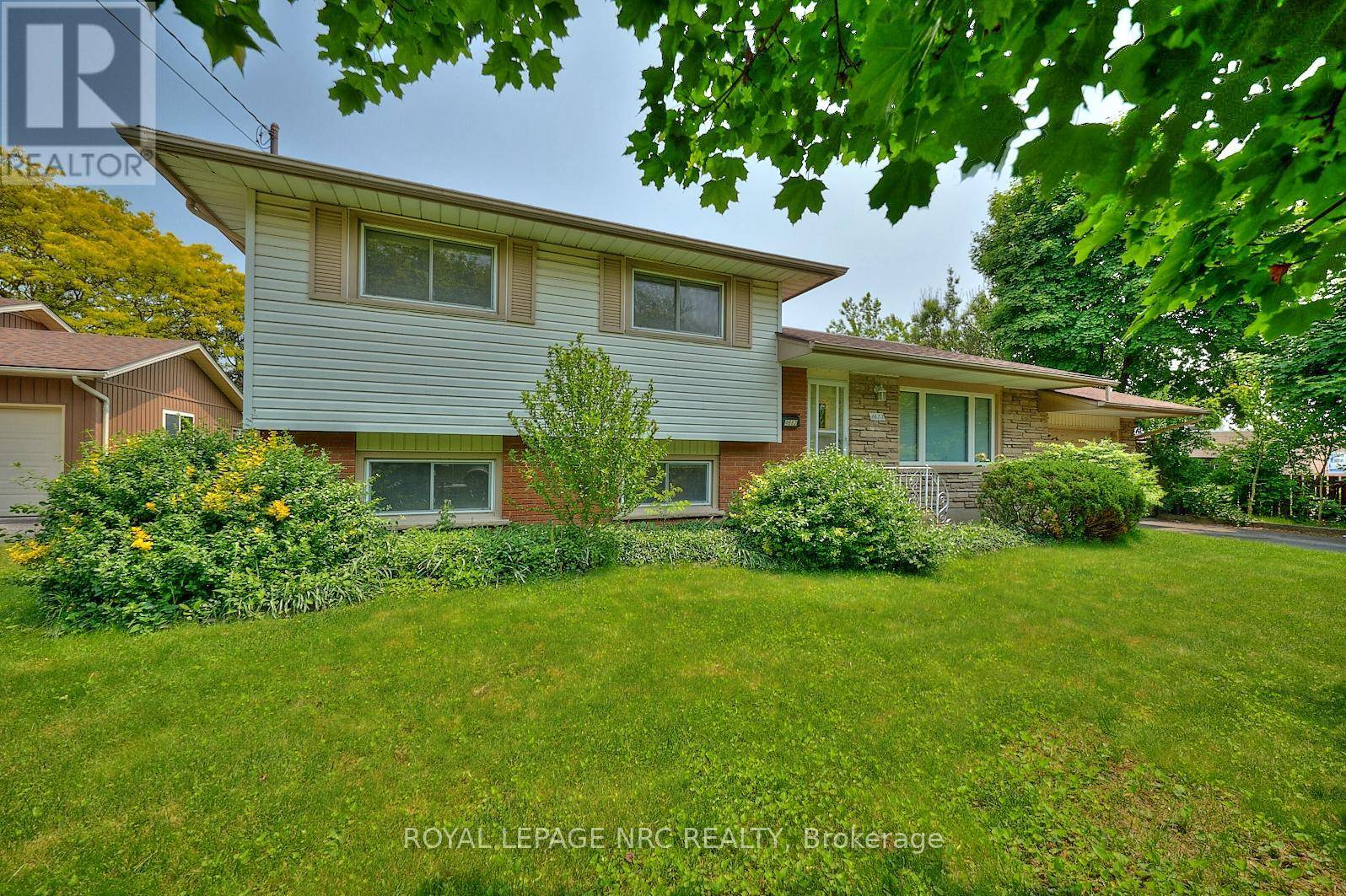 Niagara Falls (morrison), ON L2E6M8,4682 PINEDALE DRIVE