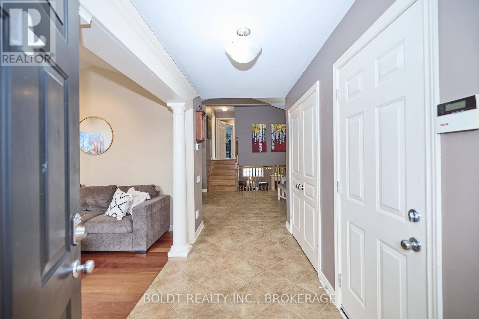 St. Catharines (rykert/vansickle), ON L2S4A6,54 BRIARWOOD DRIVE