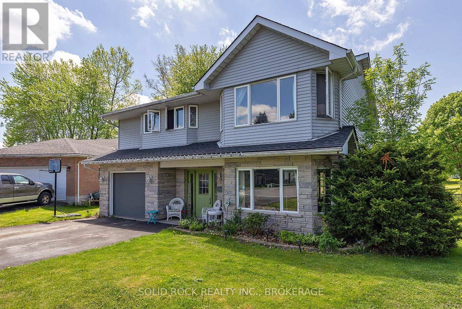 Greater Napanee (greater Napanee), ON K7R3W2,150 SHORELINE CRESCENT