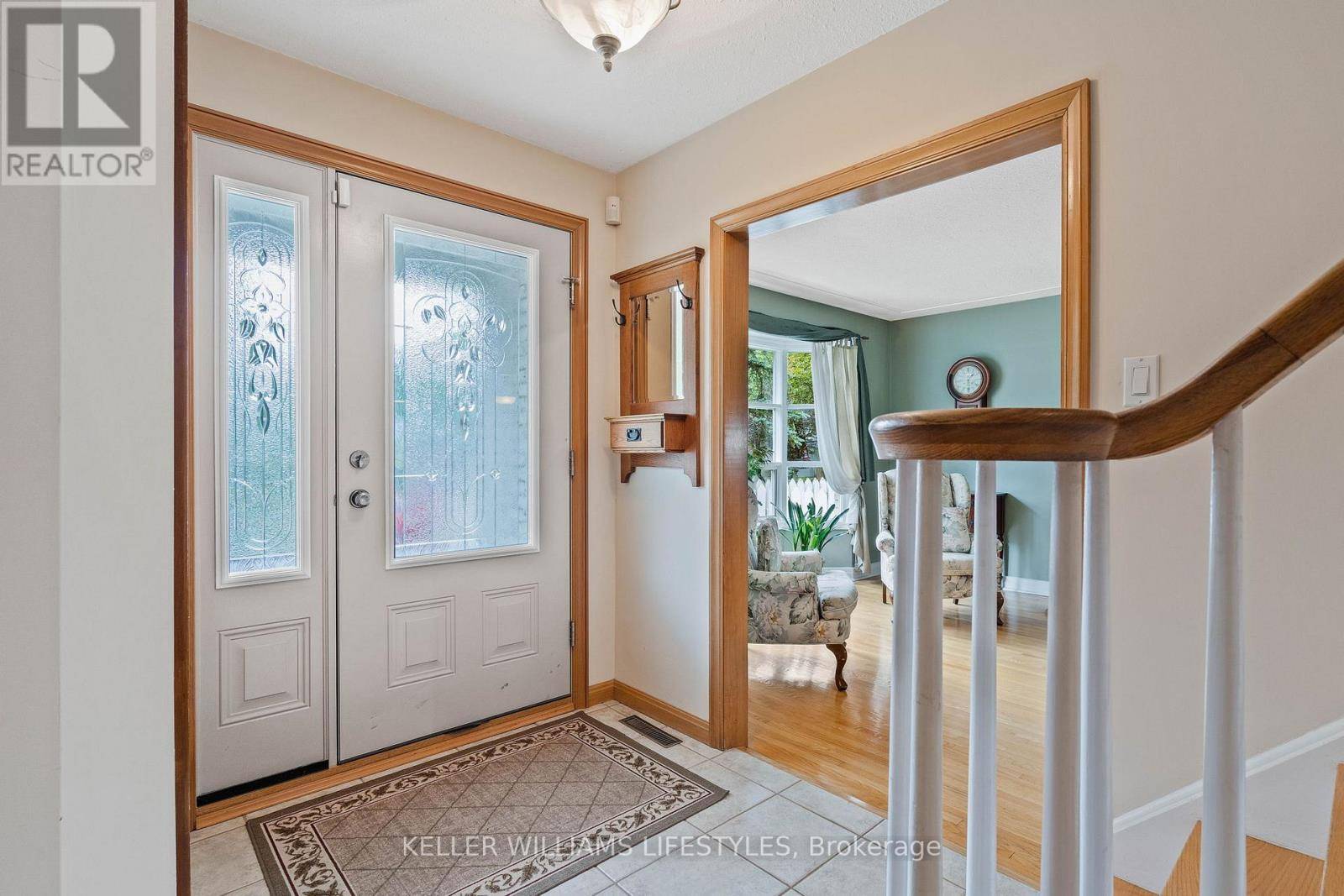 London South (south O), ON N6J3C9,836 WESTBURY CRESCENT