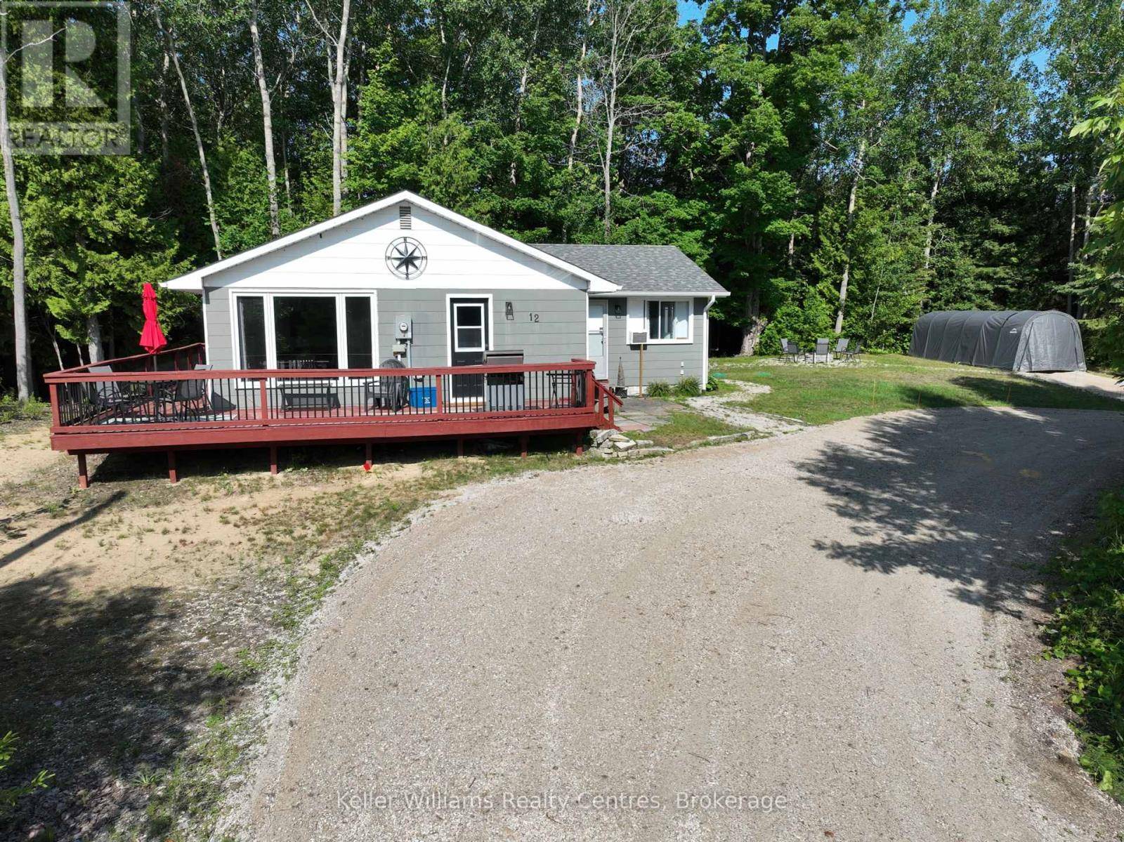 South Bruce Peninsula, ON N0H2T0,12 PIERCE STREET S
