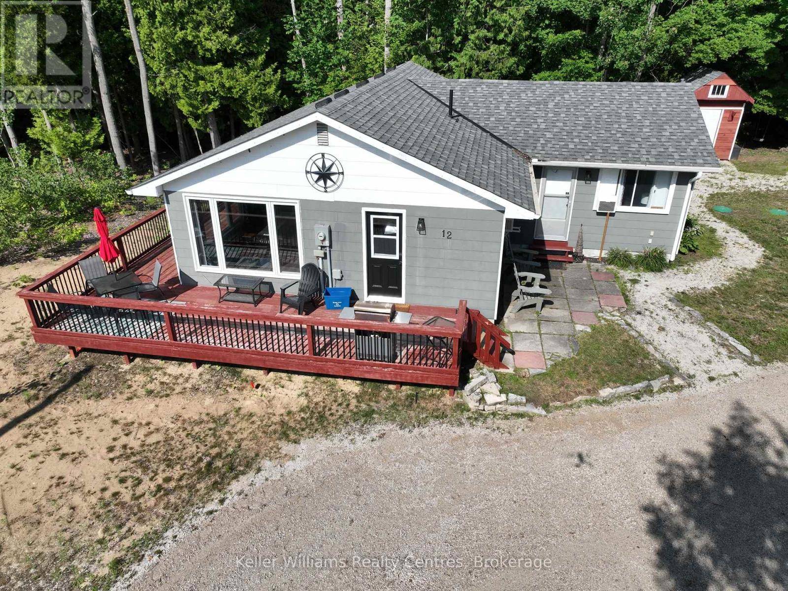South Bruce Peninsula, ON N0H2T0,12 PIERCE STREET S