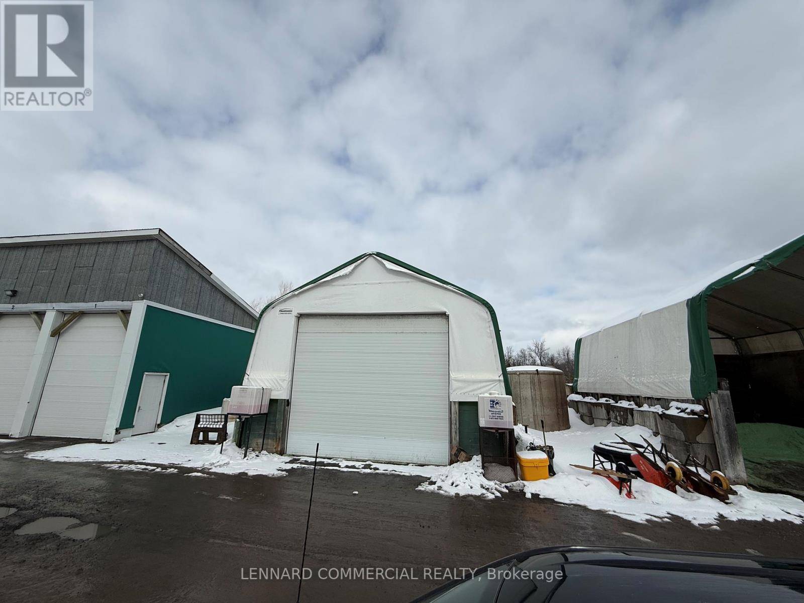 Ottawa, ON K1T3W1,4084 ALBION ROAD